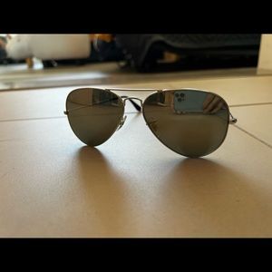 Ray-ban Aviator rb3025